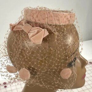 Vintage 1960s Mod Pop Ring Hat Bubblegum Pink Velvet Fascinator Bow Netting